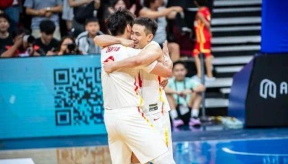 易倍体育-三分、逆转与血性！这才是我们想看到的中国男篮